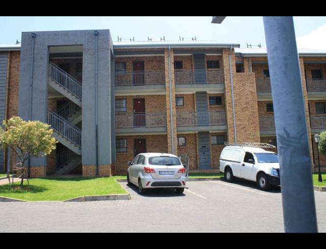 2 BEDROOM APARTMENT FOR SALE IN NOORDWYK